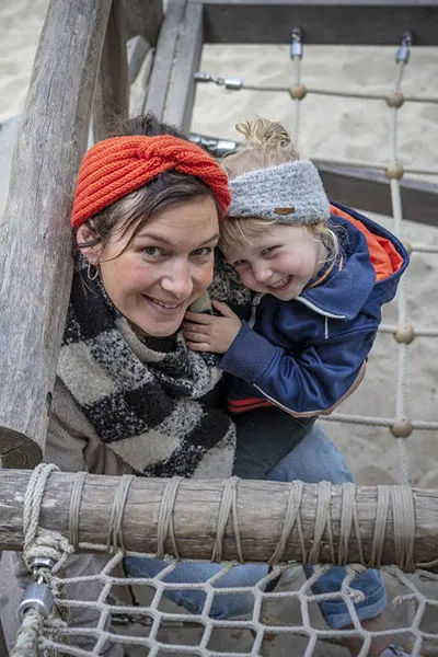 mama Sarah