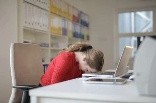 Student op bureau
