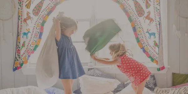 Huis kindveilig maken spelende kinderen